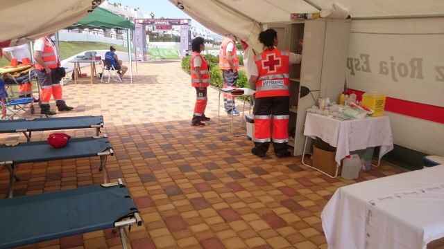 Cruz Roja Española en Águilas presta cobertura de Soporte Vital Avanzado con dos Equipos Médicos al Triatlón 'Villa de Pulpi' en Almería
