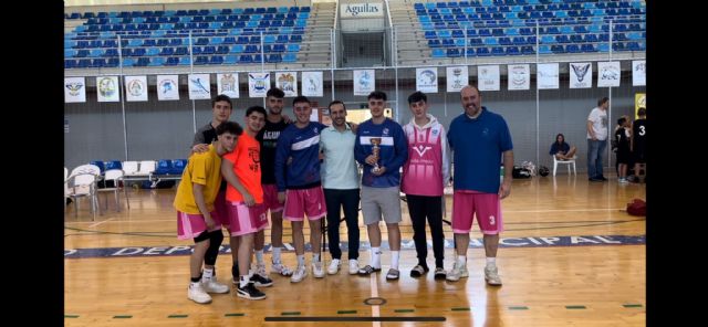 Éxito de participación en el I Torneo de Baloncesto de Semana Santa 'Ciudad de Águilas'