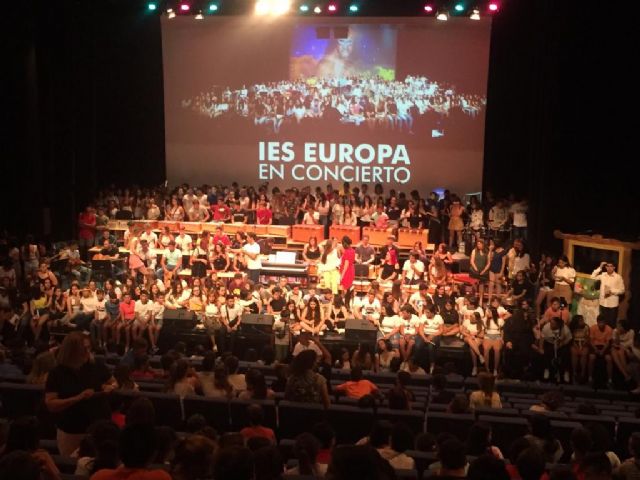 AFEMAC asiste al concierto anual del IES 'europa'