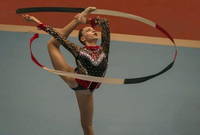 La aguileña Carolina Castillo participa en el Campeonato de España de Gimnasia Rítmica de Conjuntos Absoluto