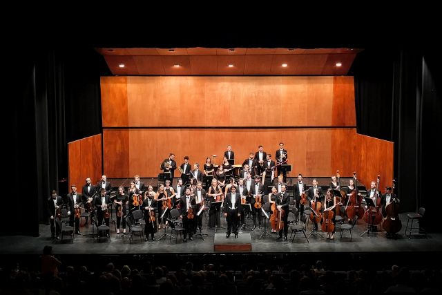 La Orquesta Sinfónica de Bankia actuó el pasado sábado en el Auditorio y Palacio de Congresos Infanta Doña Elena de Águilas ante más de 600 personas
