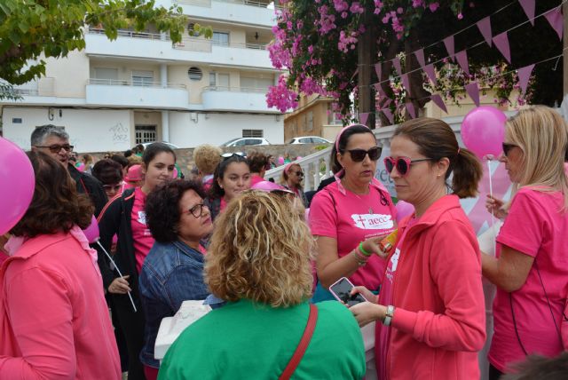La sociedad aguileña muestra su cara más solidaria en la lucha contra el cáncer de mama