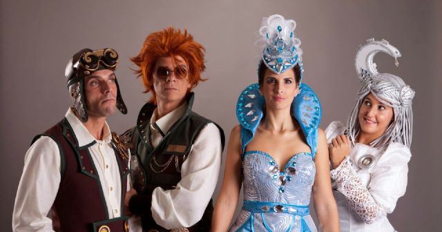 Nuria Fergó interpretará el papel de Lucía 'La Maga' este domingo en el Auditorio de Águilas