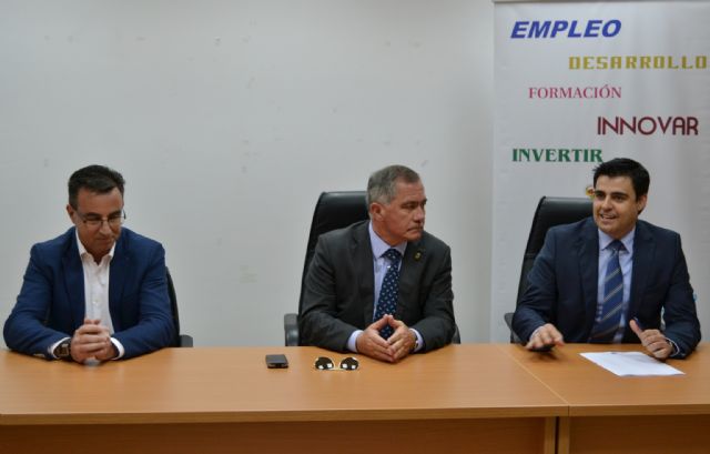 Águilas acoge un programa mixto del SEF sobre atención sociosanitaria a personas dependientes en el domicilio