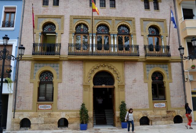 El Ayuntamiento de Águilas convoca varias becas de colaboración para distintos servicios
