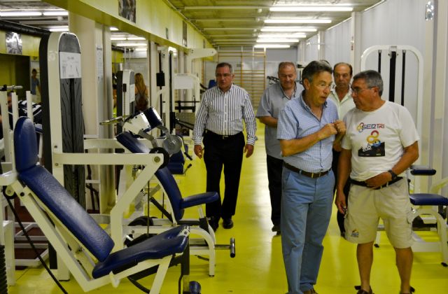 Águilas cuenta ya con una Biblioteca del Deporte y un nuevo Gimnasio Municipal