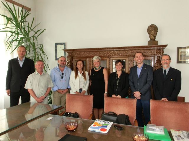 Águilas muestra su oferta turística en Praga