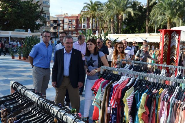 Arranca la VI Feria Outlet del Comercio y los Servicios de Águilas con descuentos del 70%