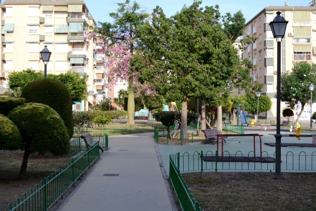 El Ayuntamiento consigue un ahorro del 80% con las nuevas luminarias de la Plaza Gutiérrez Mellado y su entorno