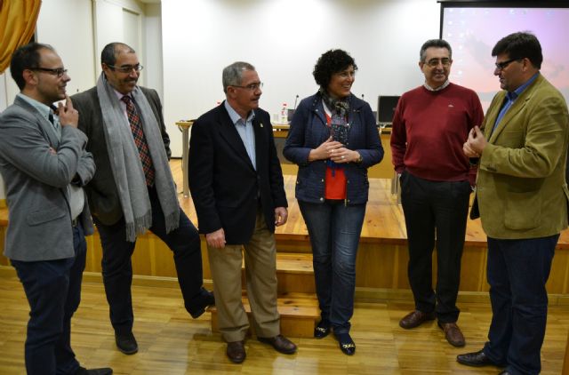 Águilas acoge una charla sobre la Estrategia Leader enmarcada en el Programa de Desarrollo Rural 2014-2020