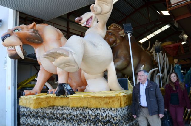 Carrozas y grupos de animación acompañarán a los Reyes Magos en la Cabalgata de Águilas