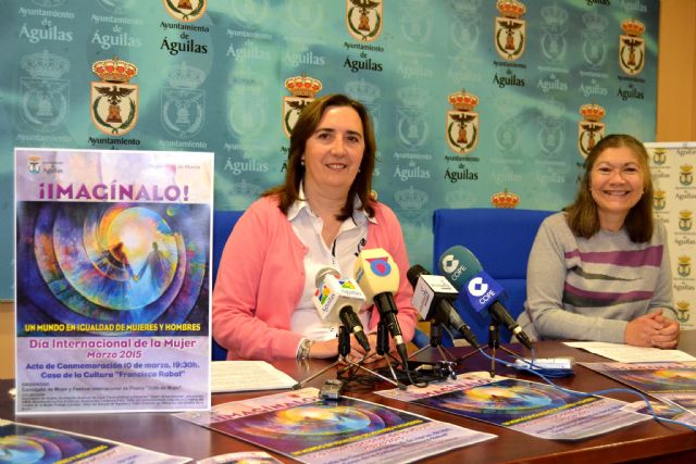 Águilas se suma a la conmemoración del Día Internacional de la Mujer reclamando igualdad