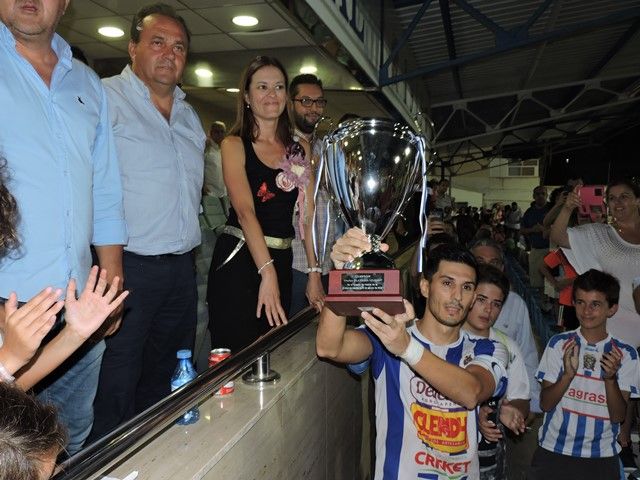 El trofeo Playa y Sol se queda en casa