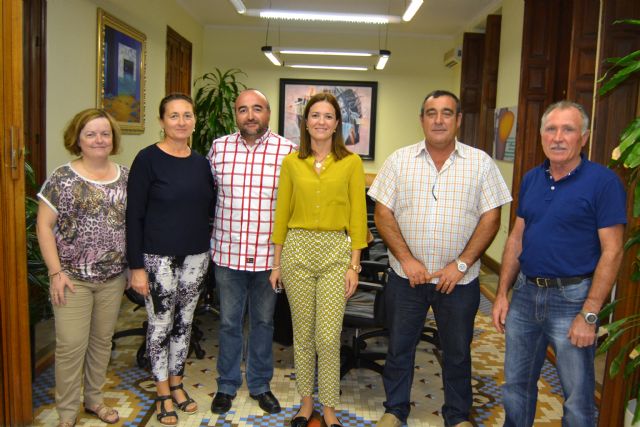 Los alcaldes pedáneos ya disponen de un correo electrónico y un número de teléfono de atención vecinal