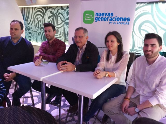 El programa del Partido Popular apuesta por una juventud preparada y con oportunidades