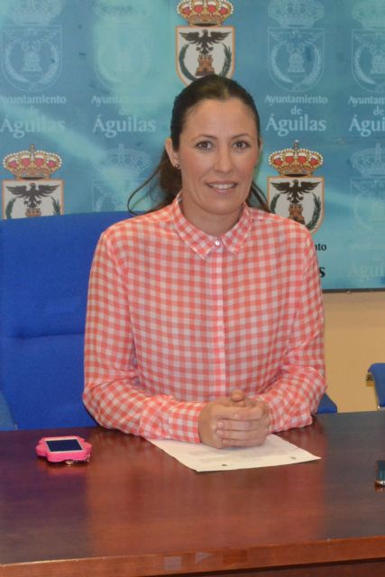 La edil de Consumo recuerda a los compradores sus derechos durante el periodo de rebajas