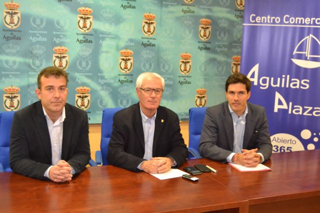 Águilas amplía el servicio de transporte público y aparcamientos durante el Carnaval