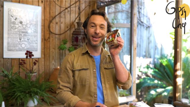 El tomate cherry Sarita, junto a Gipsy Chef, el mediático cocinero de Televisión Española y La Vanguardia