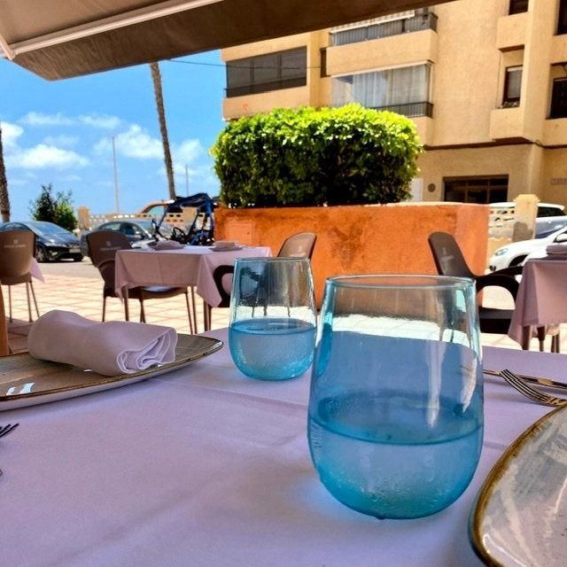 Reapertura bar Alboroque