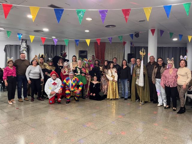 El Centro Municipal de la Tercera Edad cierra el programa de actos del Carnaval