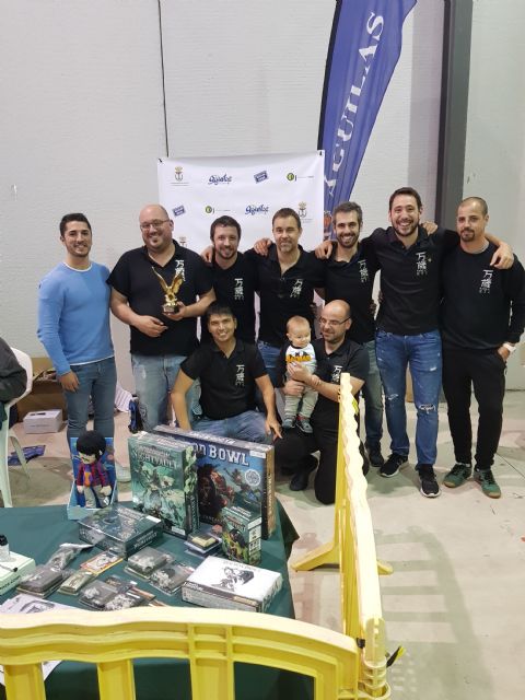 Águilas acoge el 9th age organizado por el Club de Rol Thorondor