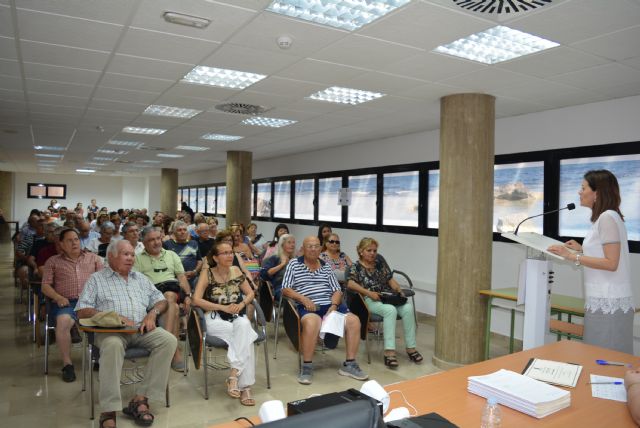 Más de ciento cincuenta participantes en los cursos impartidos por los técnicos del Programa de Empleo Público Local 'Fomento del uso de la administración electrónica y ventajas del uso de las TIC en Águilas'