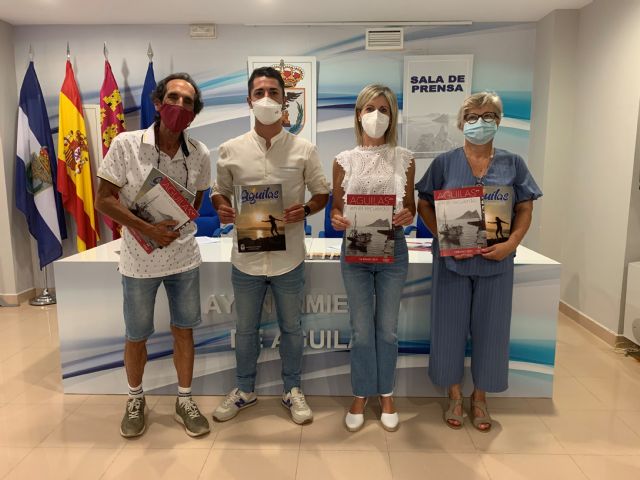 Hoy se ha presentado el Libro de Festejos cuya recaudación se destinará la Asociación Águilas Down