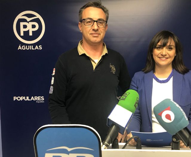 PP: 'La alcaldesa demostró en el Pleno que tiene más apego al sillón que a los miles de vecinos que le están reclamando que no se cierre la Plaza de Antonio Cortijos'