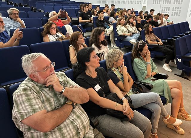 El IES Europa recibe a estudiantes de Macedonia del Norte, Turquía, Serbia e Italia dentro del proyecto Erasmus+