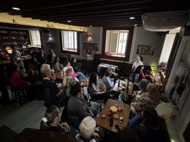 Micro abierto: Flor de Piel, un espacio para tomar la palabra