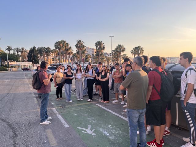 El Ayuntamiento ha vuelto a poner un servicio de autobús gratuito para los estudiantes que se han examinado de la PAU en Lorca