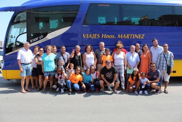 Los niños y niñas del programa Vacaciones en Paz se despiden de Águilas