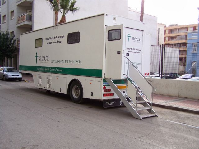 La Unidad de Prevención del Cáncer de Mama instalará su unidad móvil en Águilas del 11 al 28 de noviembre