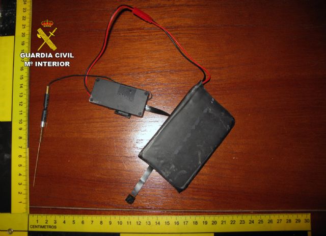 La Guardia Civil detiene a un individuo por grabar a mujeres en una vivienda y en el aseo de un local público de Águilas