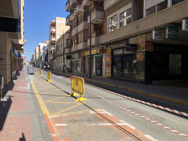 La creación de zonas peatonales de Águilas ha de pasar primero por la construcción de un parking