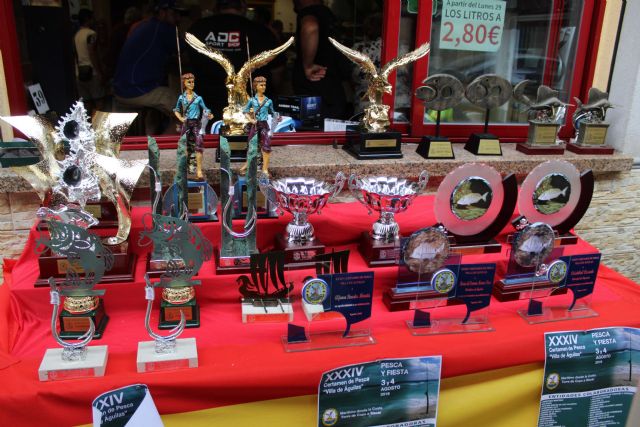 Carmelo Sánchez y José Miguel Oltra, ganadores del XXXIV Certamen de Pesca Villa de Águilas