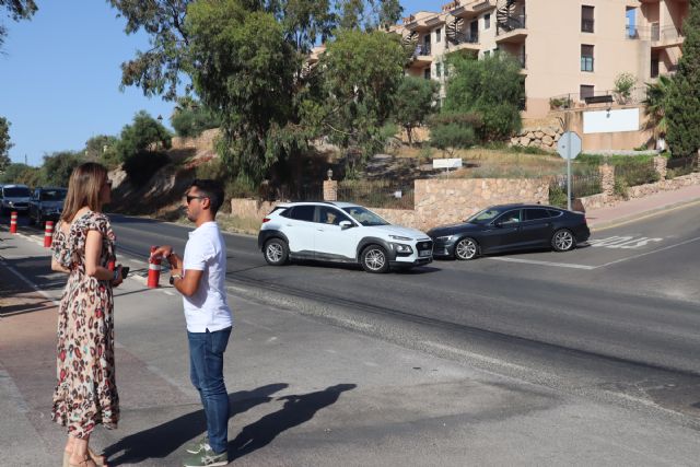 La alcaldesa vuelve a solicitar al Gobierno Regional las actuaciones necesarias para garantizar la seguridad en los accesos a las urbanizaciones de Los Collados y Los Geráneos