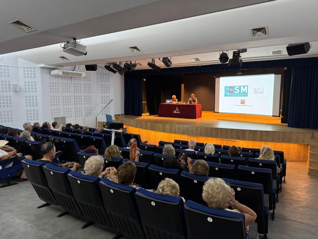 La Casa de la Cultura acogió la pasada semana la charla 'Higiene Postural' a cargo de la fisioterapeuta Sonia Martínez