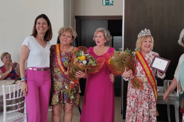 Ángela Campoy es elegida Ama de Casa del Año