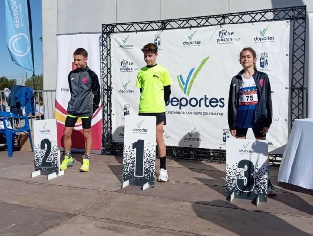 Grandes éxitos de los corredores aguileños en la final Regional de Cross Escolar