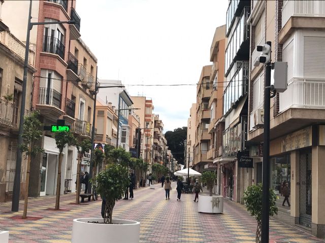 A partir del 1 de abril comenzarán a sancionarse los vehículos que circulen por Conde de Aranda sin autorización