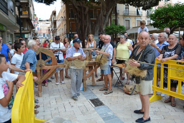 Águilas celebra el día del esparto con un homenaje a los artesanos y un encuentro nacional sobre la cultura espartera