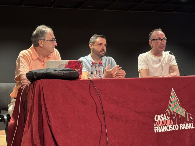 Águilas acoge la XX edición del curso 'Aspectos actuales en visión' incluido en la programación de la Universidad Internacional del Mar