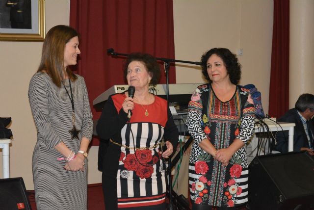 El Centro Municipal de la Tercera Edad celebra el Día de la Constitución