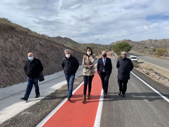 El Ayuntamiento recepciona la obra del Carril bici-peatonal de la RM-D15