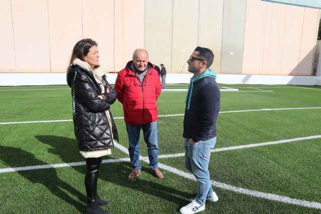 'El Capi' vuelve a abrir hoy sus puertas tras la sustitución del césped artificial y la creación de una zona de entrenamientos