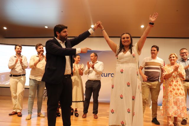 Eva Reverte, elegida nueva presidenta del PP de Águilas