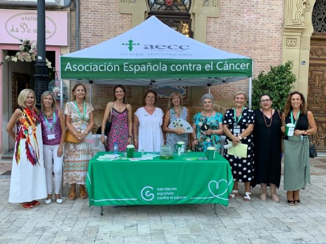 Tradicional cuestación de verano de la AECC, Águilas 2022