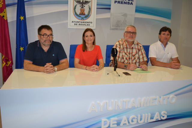 Comerciantes, hosteleros y Ayuntamiento coinciden en valorar muy positivamente el verano 2017
