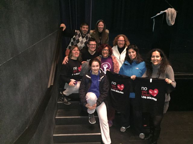 Monólogo-taller 'No solo duelen los golpes'